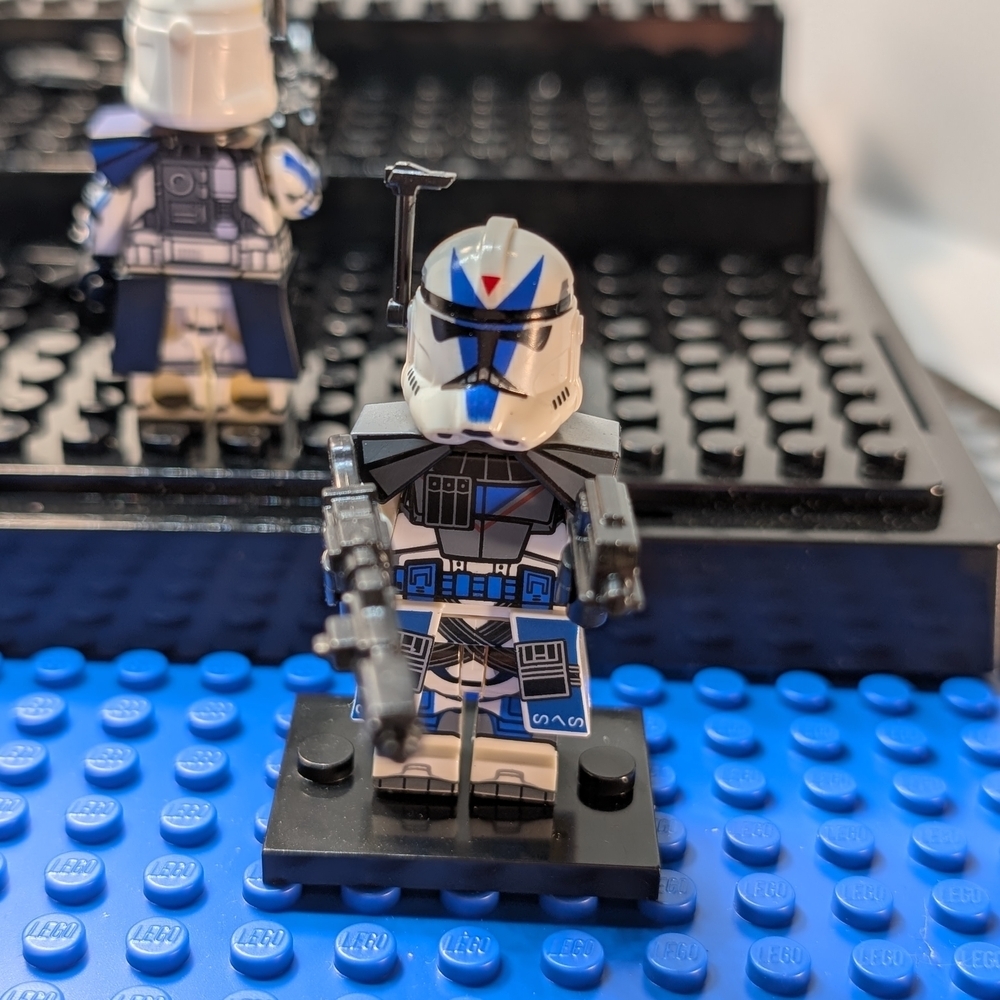 8 Minifigures- Star Wars 501st Legion Torrent Company Bundle Building Block Toy - Picture 9 of 9
